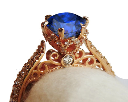 18K Gold Sapphire Vintage Engagement Ring