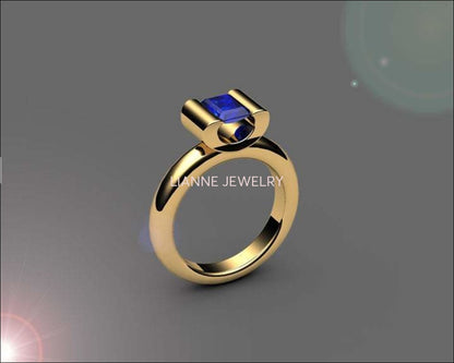 Sapphire Solitaire Ring, Tension ring, Radiant cut Deep Extra Fine deep Royal Blue 18K Yellow gold - Lianne Jewelry