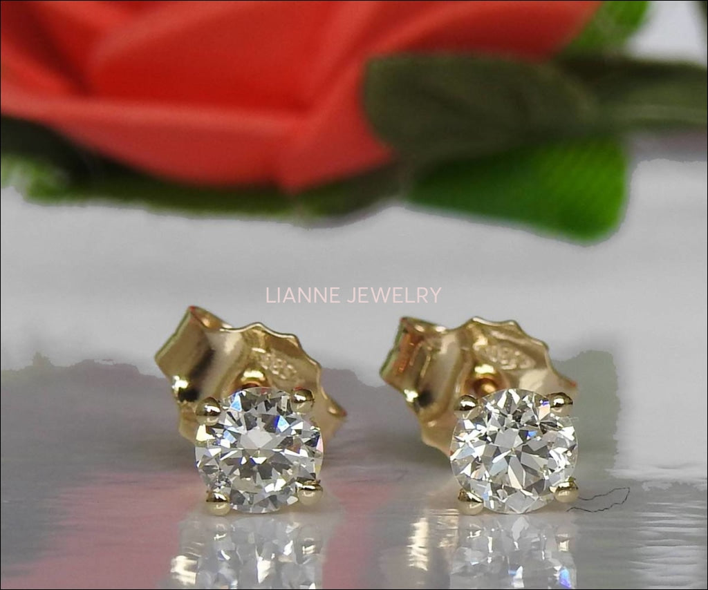 Superb Diamond Earrings Stud Earrings Studs 14K or18K Yellow gold Martini Earrings Diamonds 0.72 carat Round Brilliant Anniversary Earrings - Lianne Jewelry