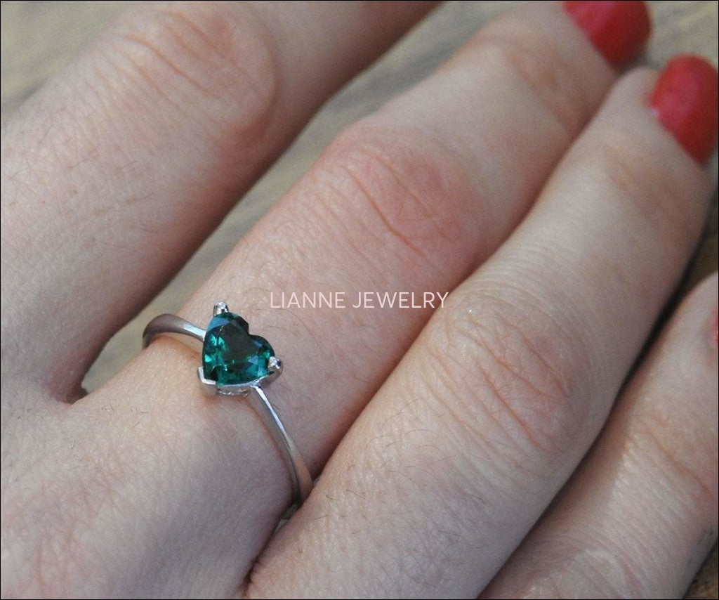 50% Liquidation SALE, Solitaire Heart Ring Silver Emerald Ring Green Heart Ring Unique Engagement Ring Lovers Ring - Lianne Jewelry