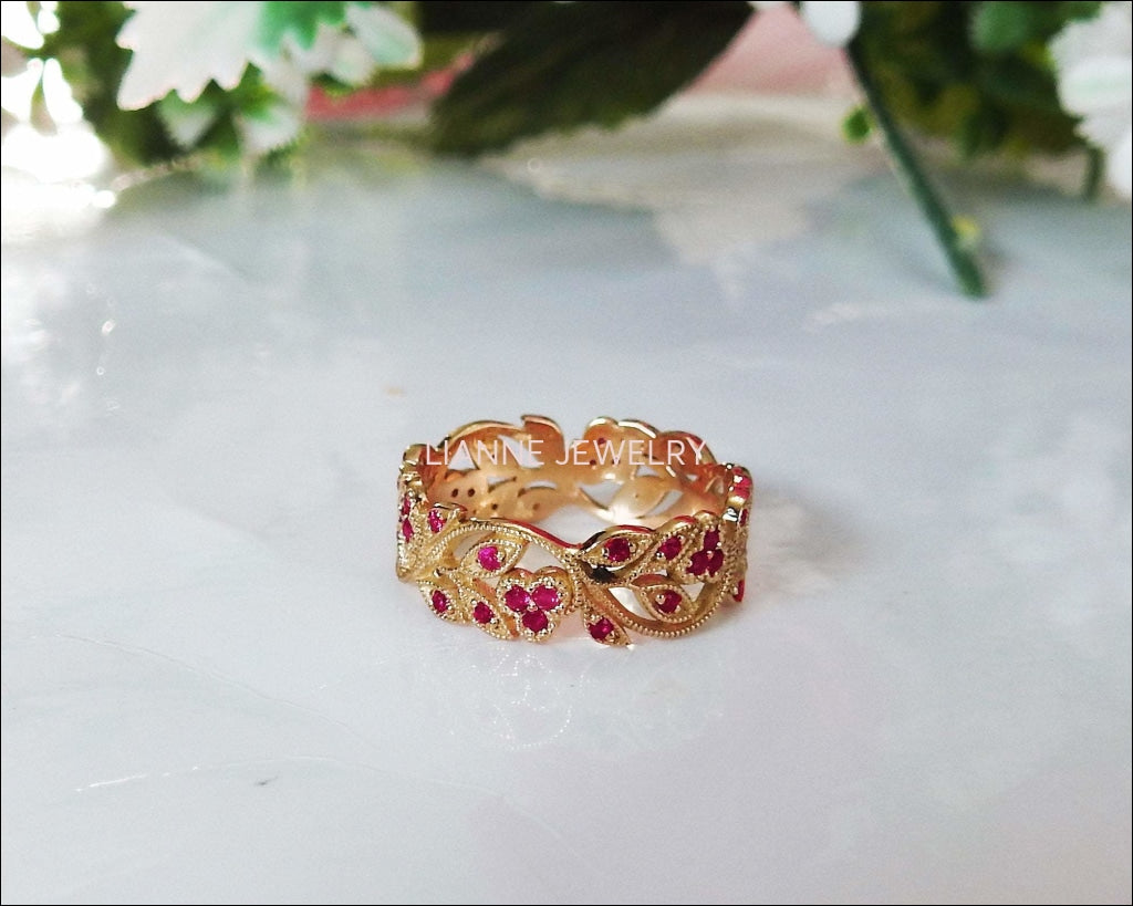 18K Rose gold Leaves Band with Rubies Filigree Ring Milgrain Twig Ring - Lianne Jewelry