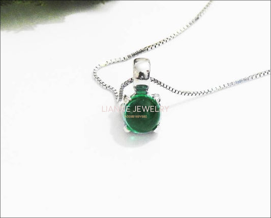 50% Off Green Agate Pendant Birthday gift 5mm Cabouchon, 14K gold - Lianne Jewelry