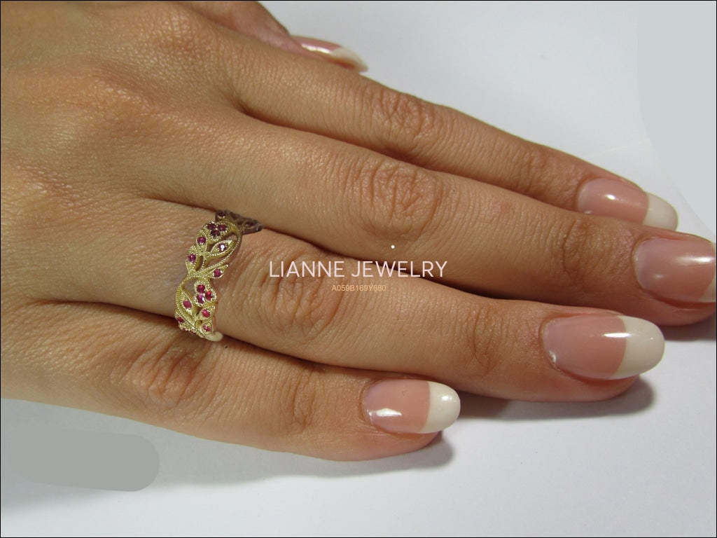 Ruby Milgrain Floral Leaves Band 18K Yellow gold with Rubies Filigree Ring Twig Ring - Lianne Jewelry